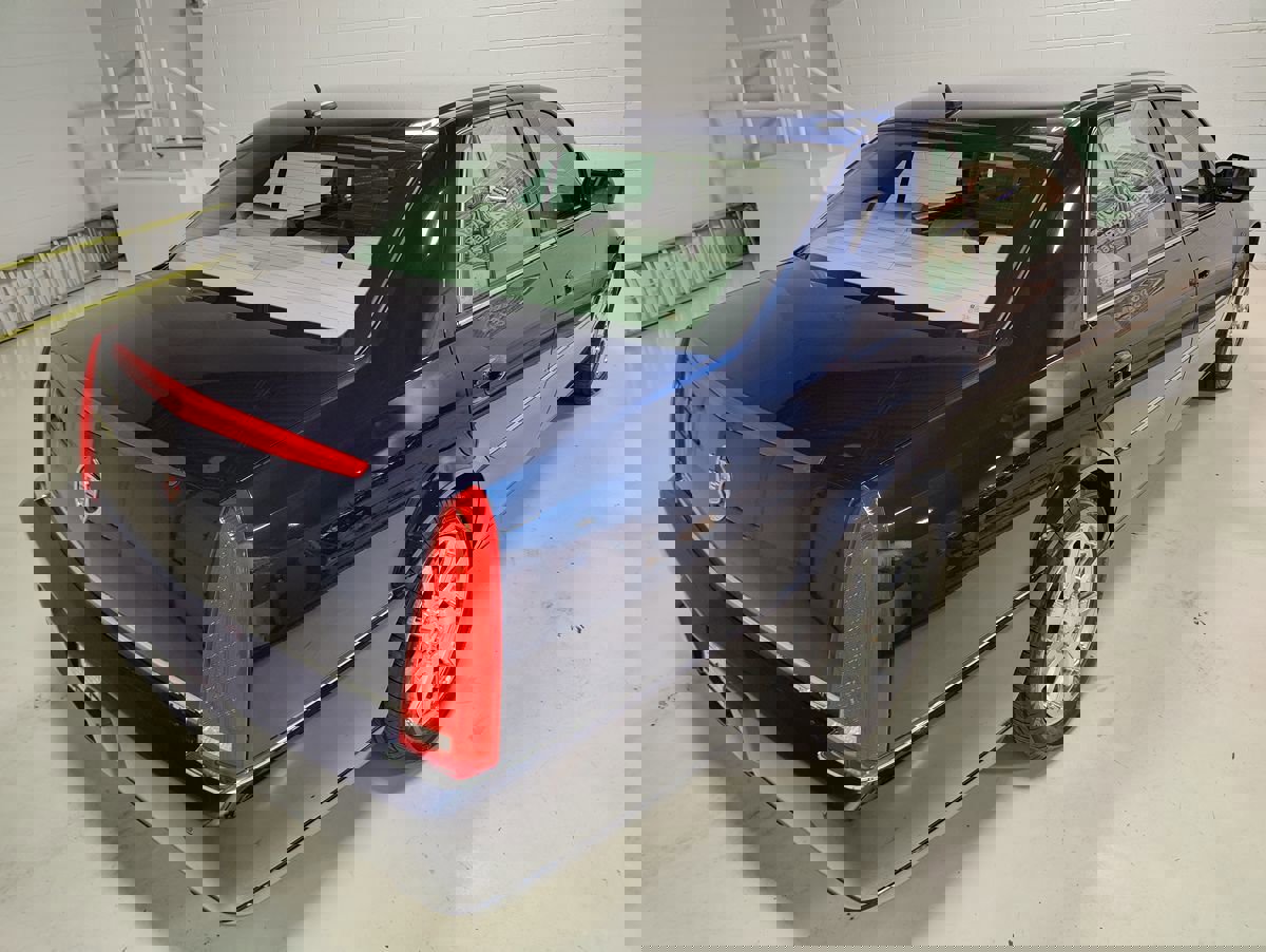 Used 2007 Cadillac DTS Performance image 6