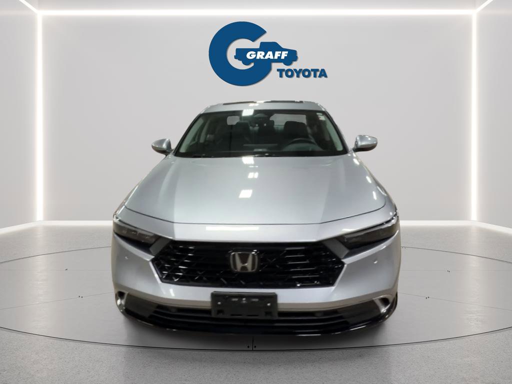 Used 2024 Honda Accord Touring image 8