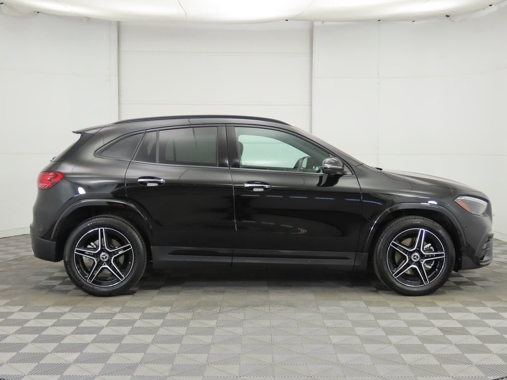 Certified 2025 Mercedes-Benz GLA 250 image 4