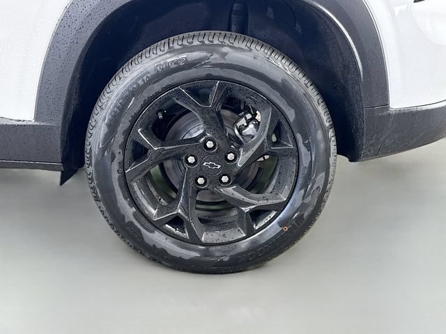 New 2026 Chevrolet Trax LT w/ Driver Confidence Package FWD image 33