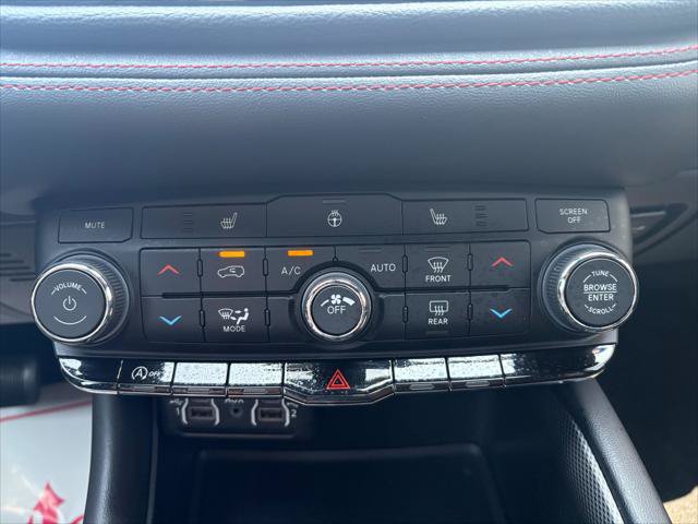 Certified 2025 Dodge Durango GT AWD/4WD image 25
