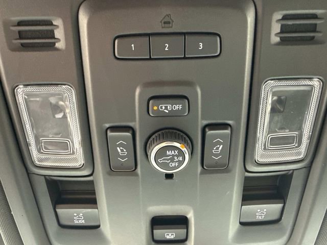 Used 2021 GMC Yukon AT4 w/ AT4 Premium Plus Package image 22