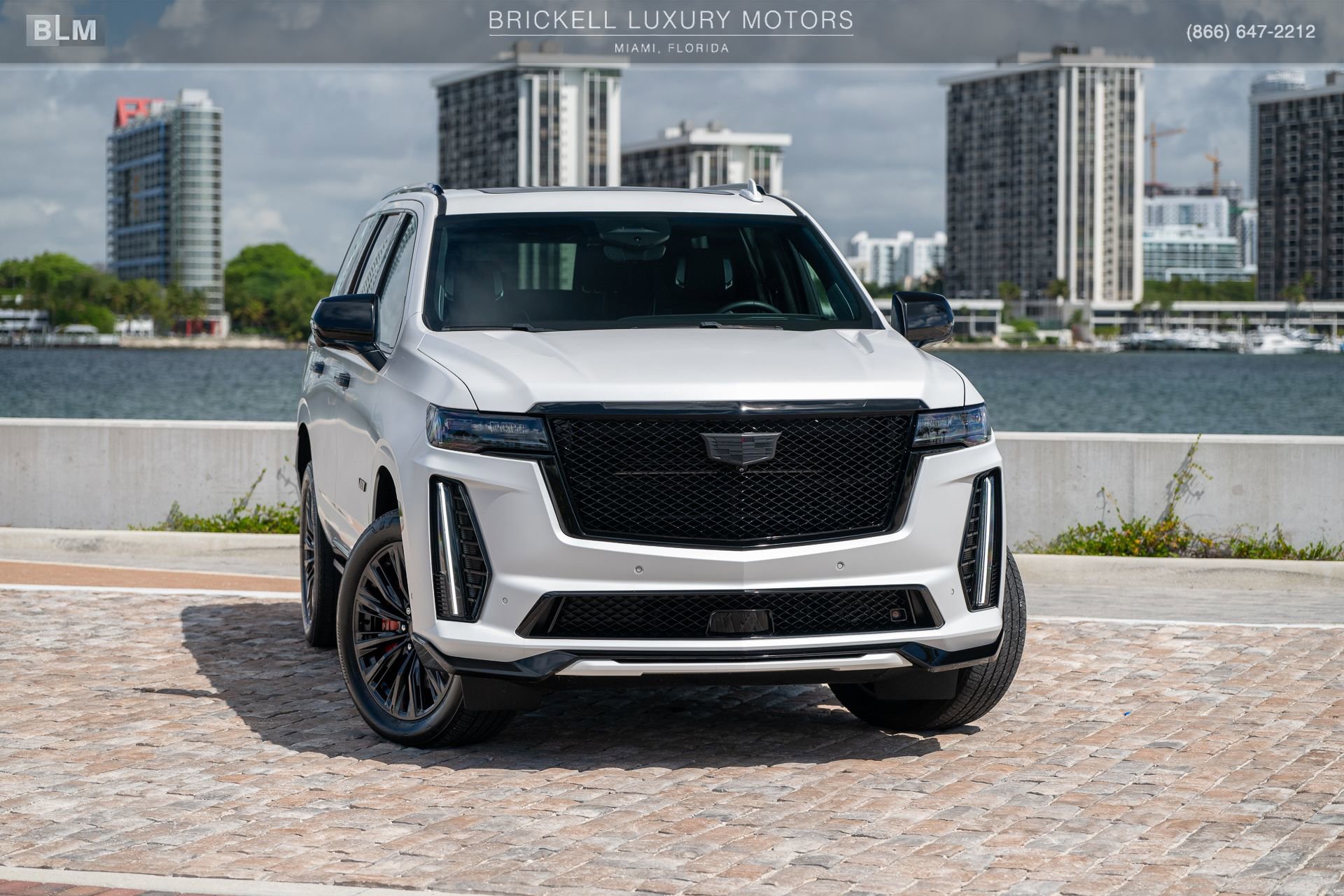 Used 2023 Cadillac Escalade V image 2