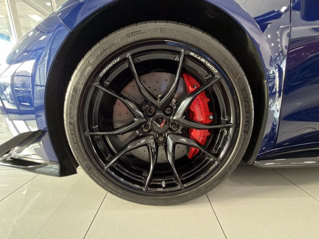 Used 2027 Chevrolet Corvette Grand Sport RWD image 12