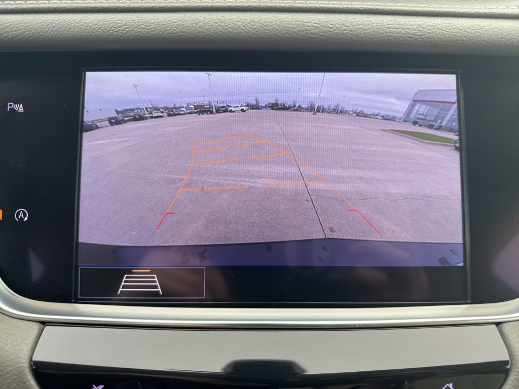 Used 2020 Cadillac XT5 Premium Luxury image 14