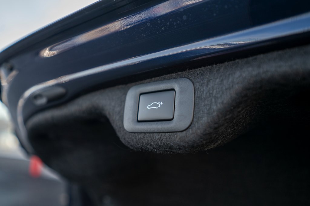 New 2025 Lexus ES 350 Ultra Luxury image 14