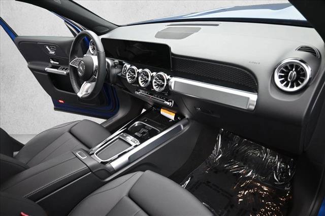 Certified 2026 Mercedes-Benz GLB 250 4MATIC image 28