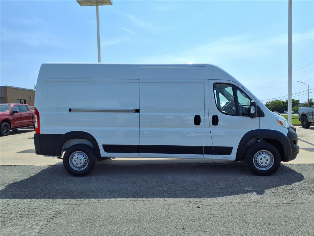 Used 2025 RAM ProMaster 2500 w/ Convenience Group image 18