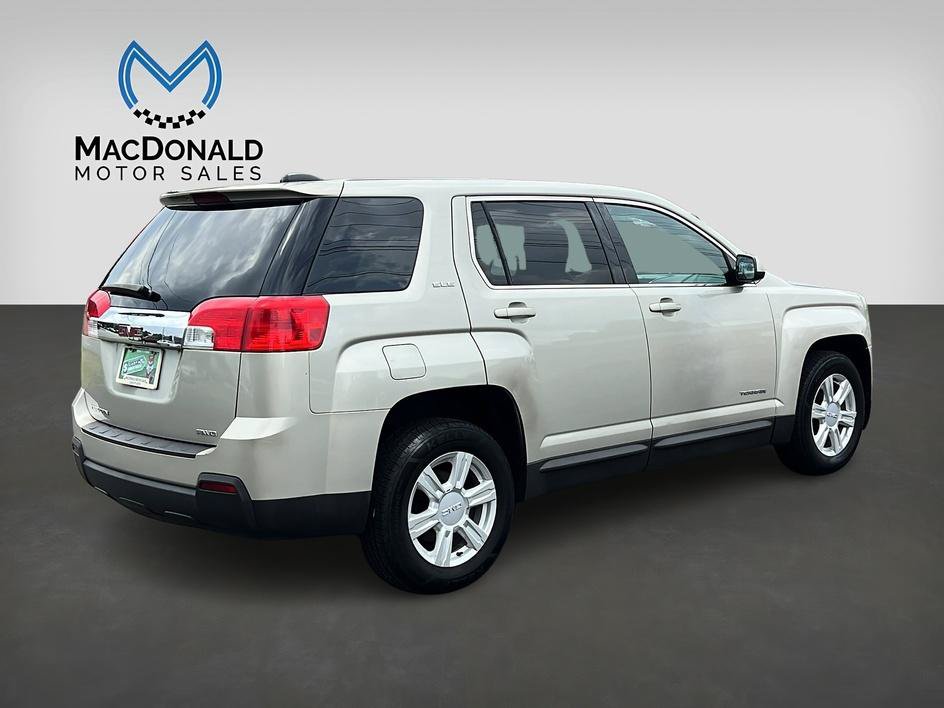 Used 2015 GMC Terrain SLE AWD/4WD image 7