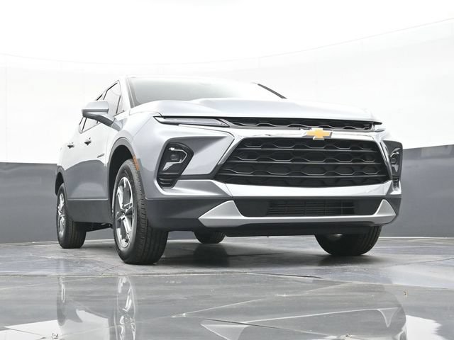 New 2026 Chevrolet Blazer LT w/ Convenience Package AWD/4WD image 46