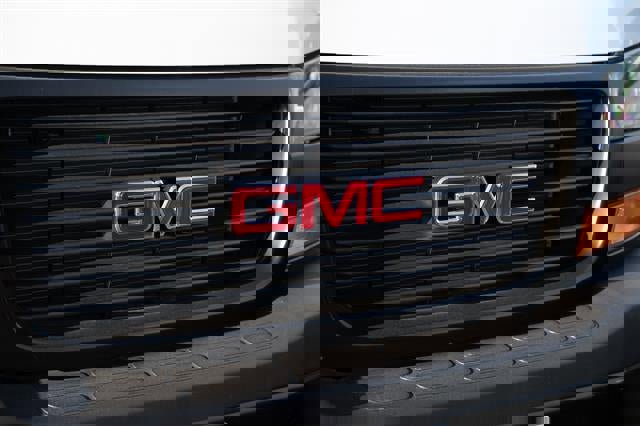 New 2025 GMC Savana 2500 w/ Driver Convenience Package image 29