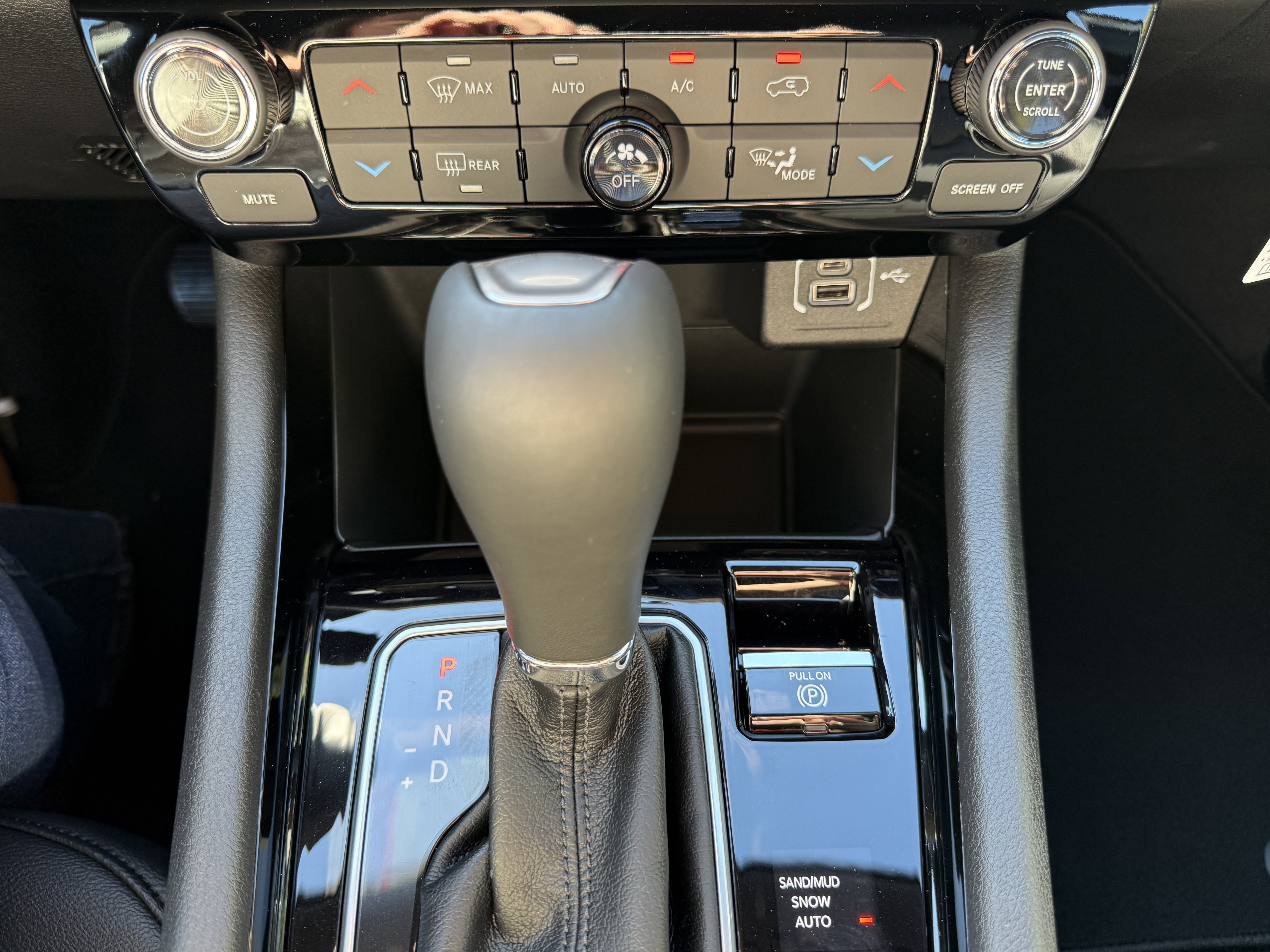 New 2026 Jeep Compass Limited image 14