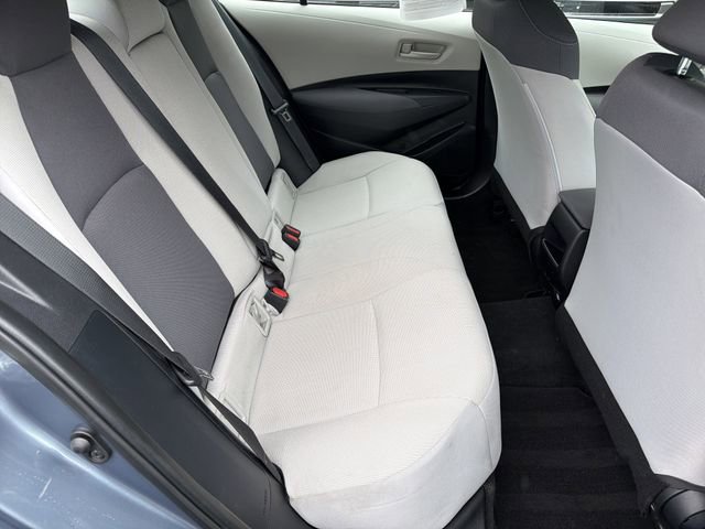 Used 2022 Toyota Corolla LE FWD image 15