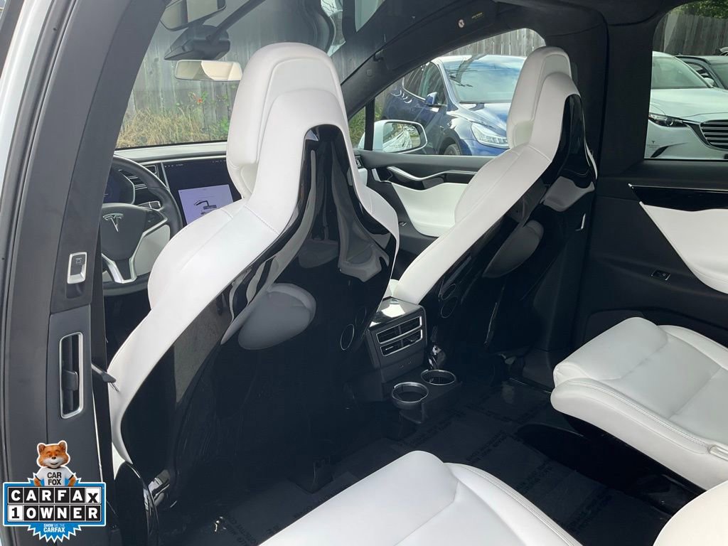 Used 2017 Tesla Model X 90D image 40