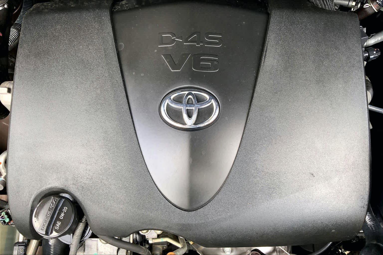 Used 2018 Toyota Sienna Limited FWD image 32