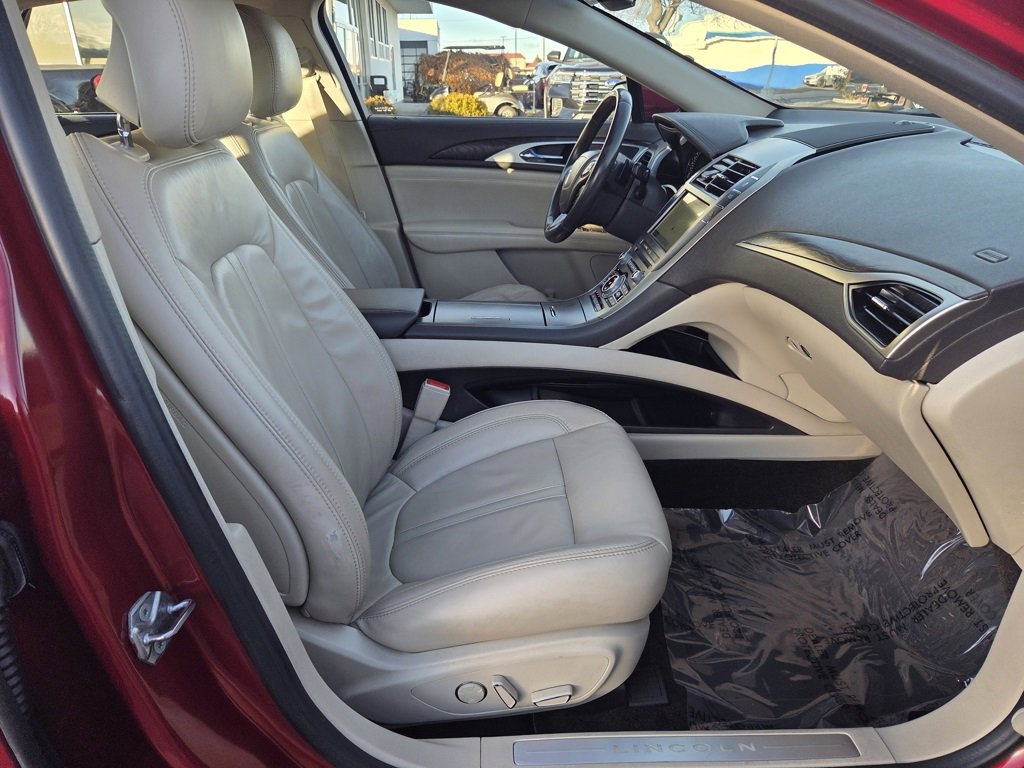 Used 2017 Lincoln MKZ Select w/ Select Plus Package image 21