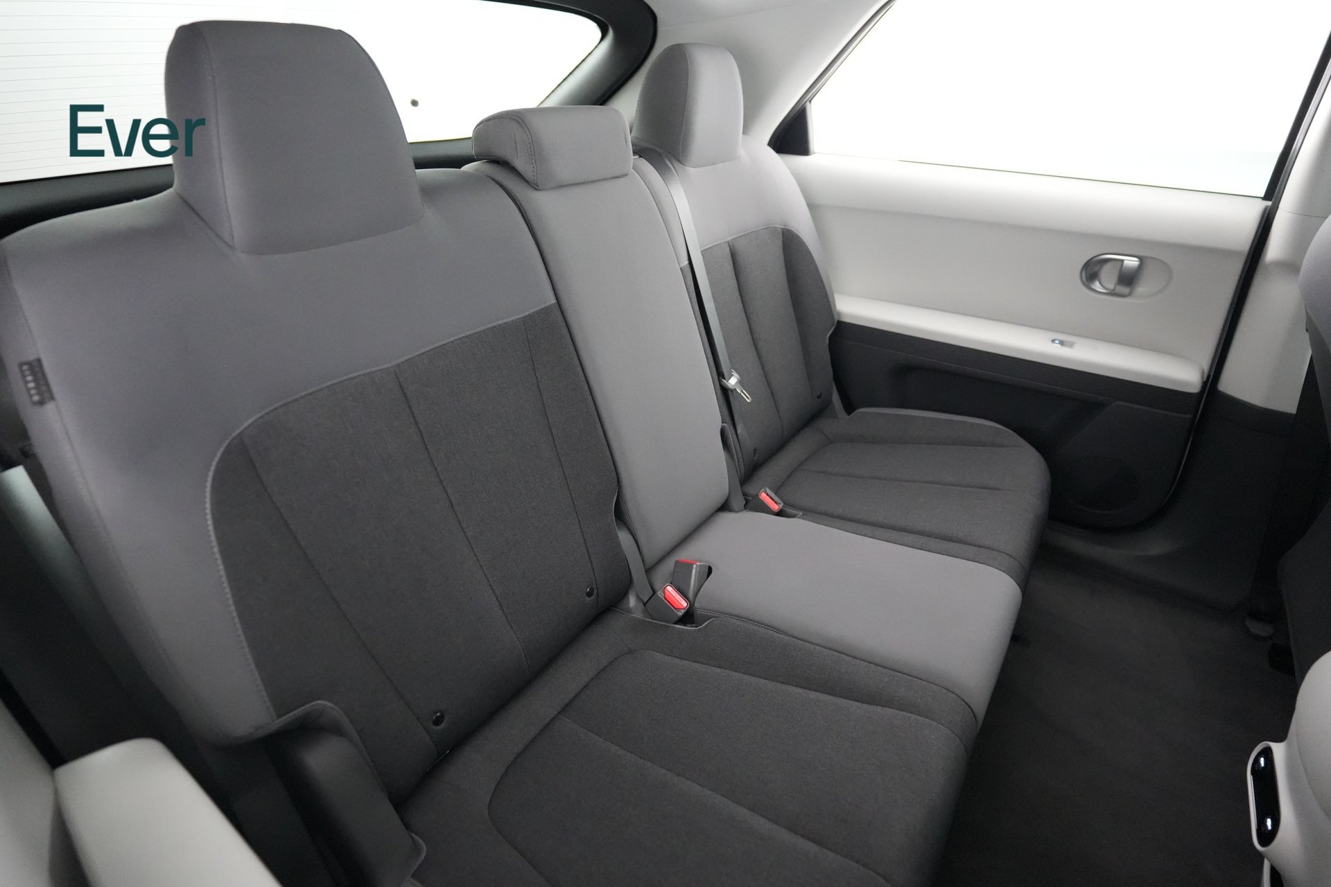 Used 2024 Hyundai Ioniq 5 SEL RWD image 5