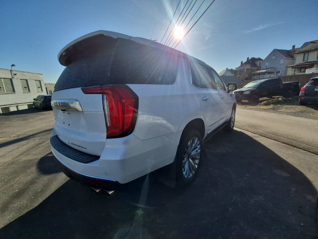 Used 2021 GMC Yukon Denali w/ Denali Premium Package image 7