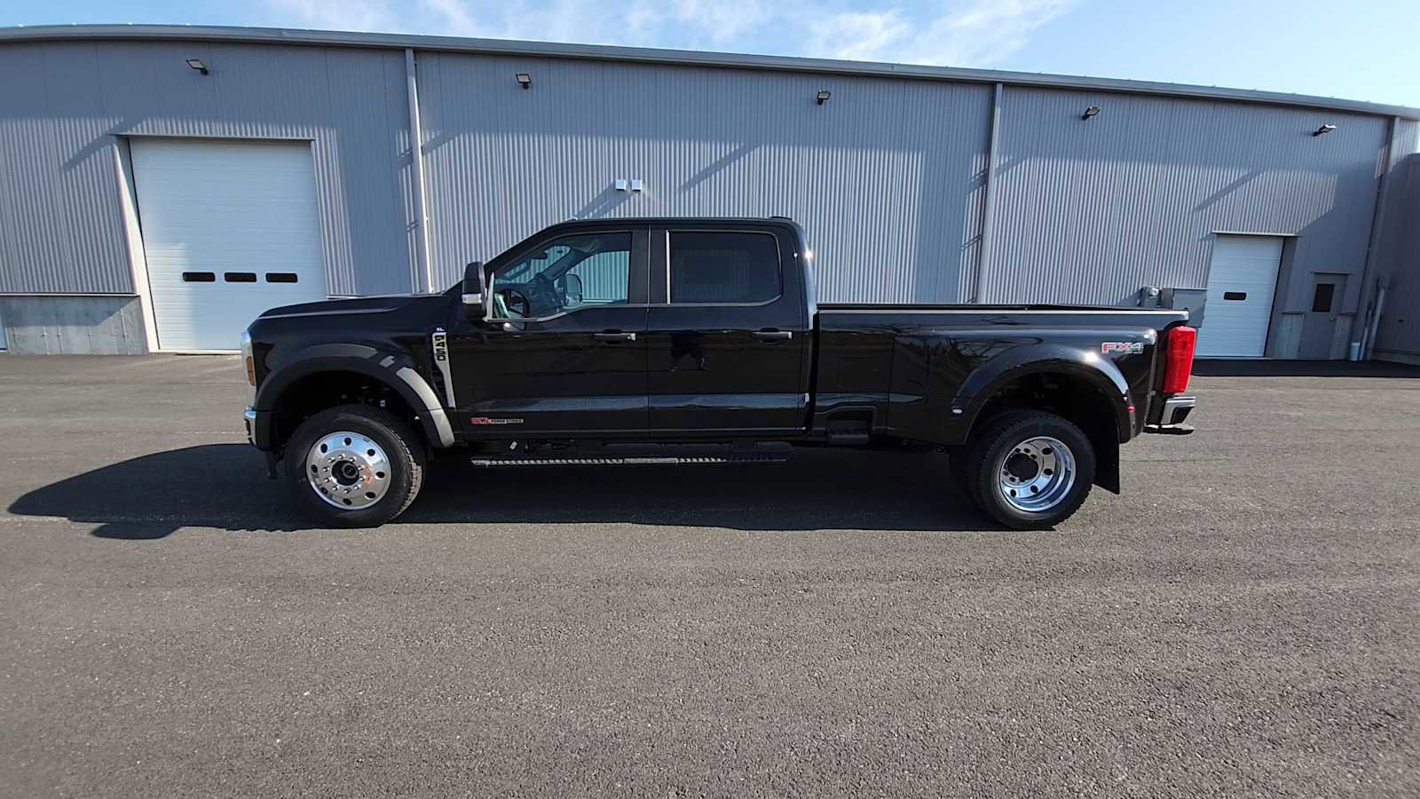 New 2026 Ford F450 4x4 Crew Cab Super Duty image 5