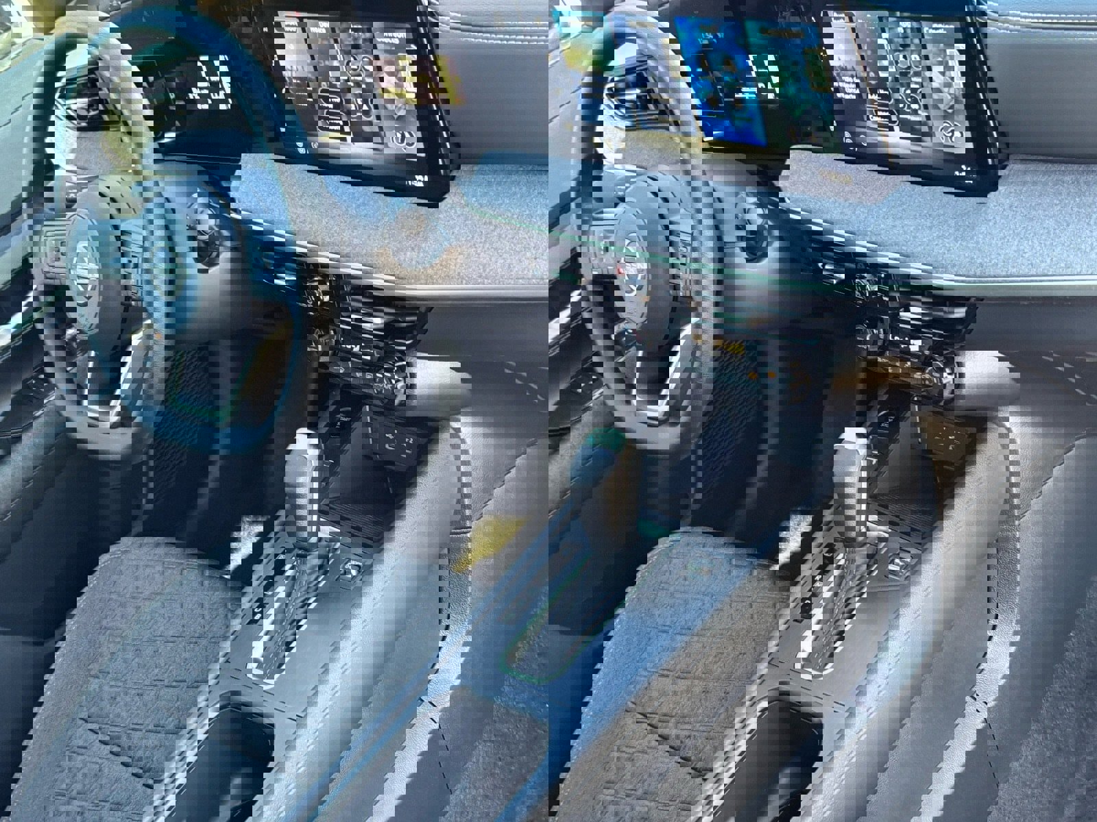 New 2026 Nissan Kicks SV image 11