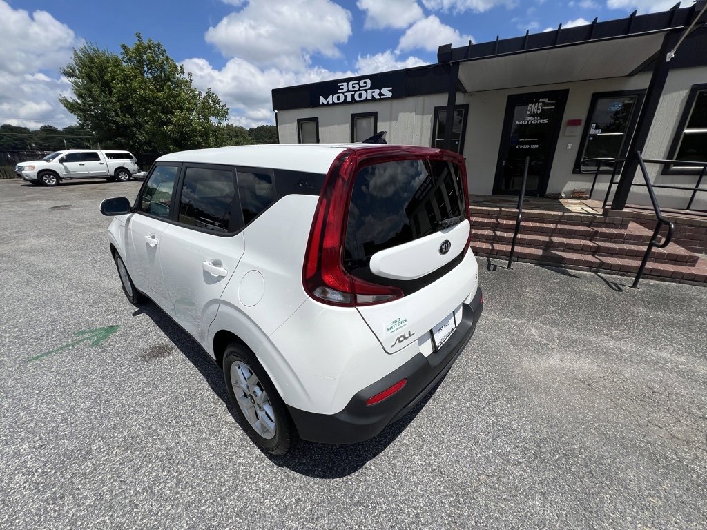 Used 2021 Kia Soul S image 3
