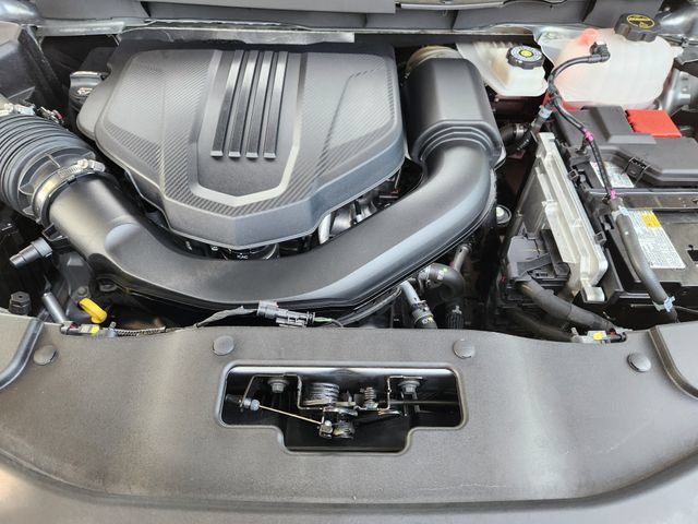 Used 2026 Chevrolet Traverse LT FWD image 32