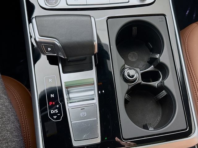 Used 2021 Audi Q7 3.0T Prestige w/ Prestige Package image 17