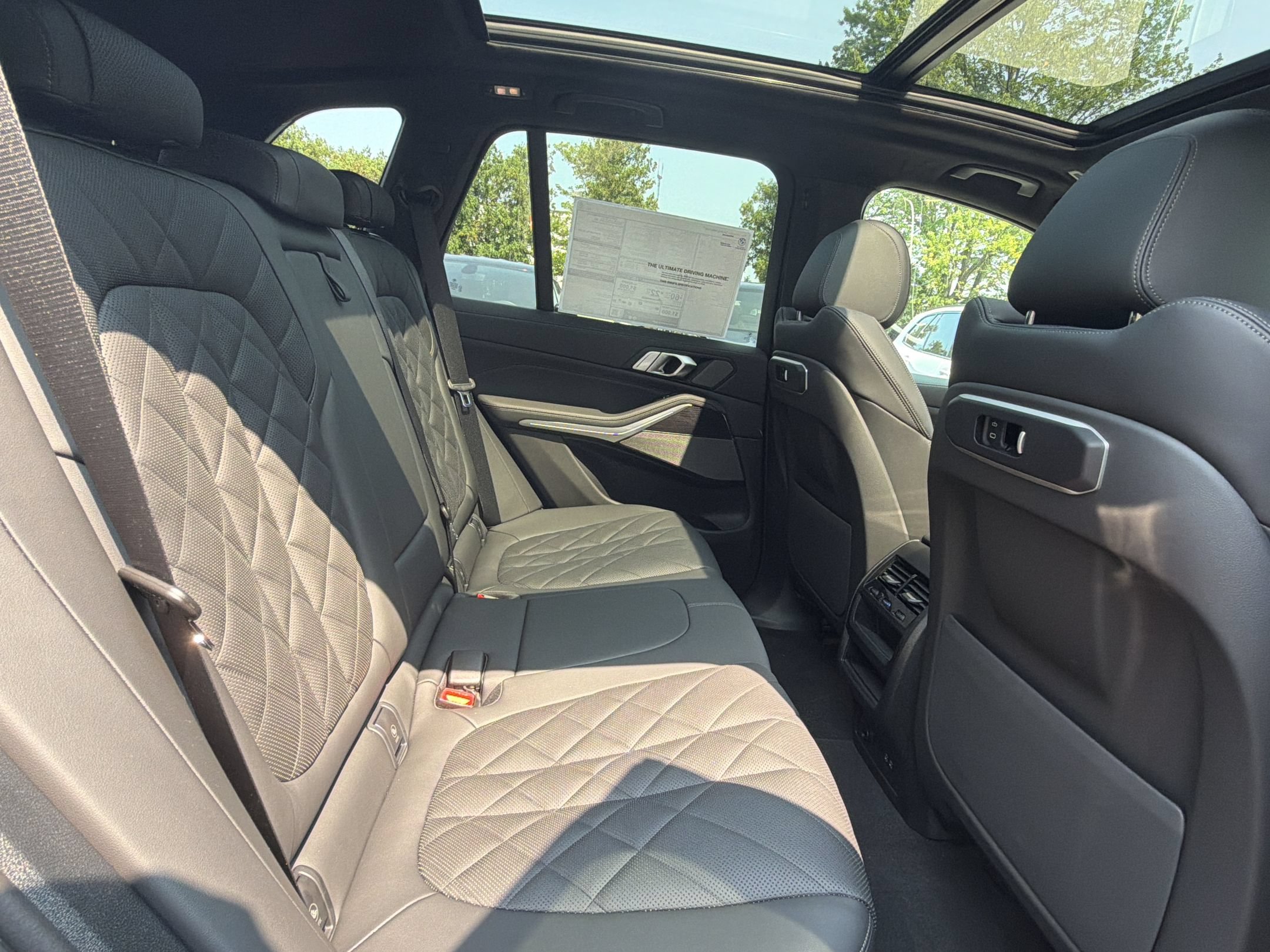 New 2026 BMW X5 xDrive50e w/ M Sport Package AWD/4WD image 31