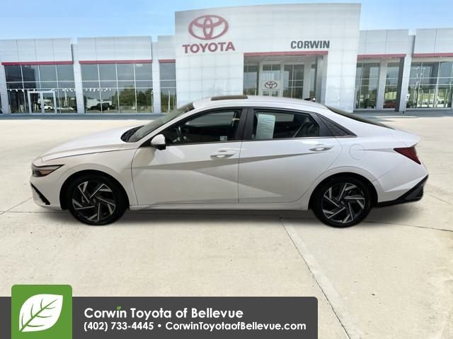 Used 2024 Hyundai Elantra Limited video 2