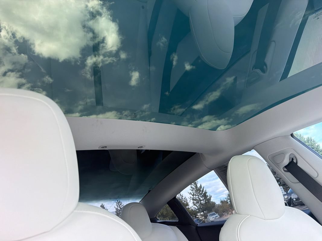 Used 2021 Tesla Model 3 Long Range AWD/4WD image 17