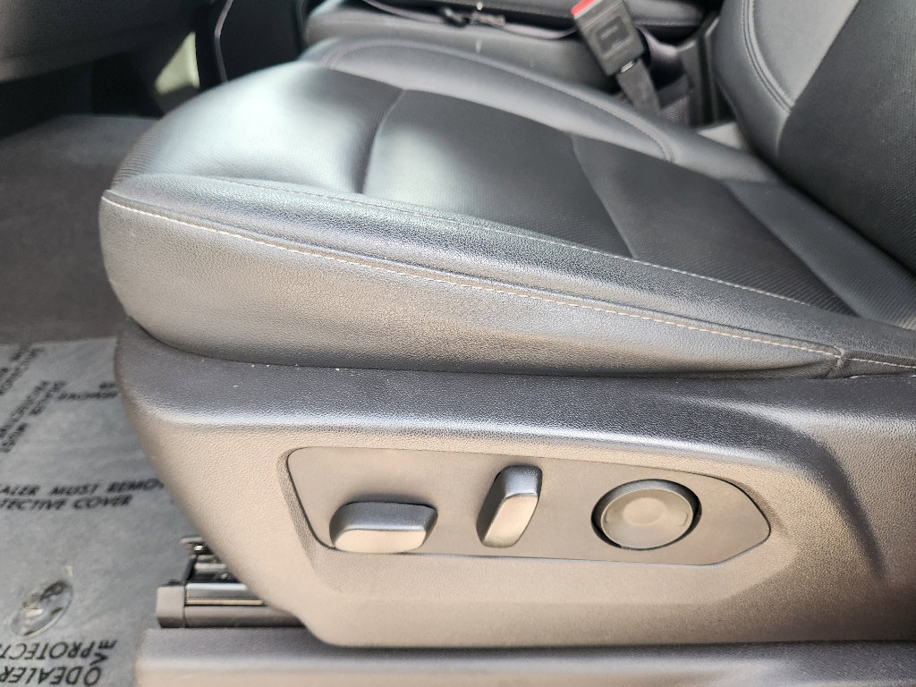 Used 2025 GMC Sierra 1500 SLT image 23