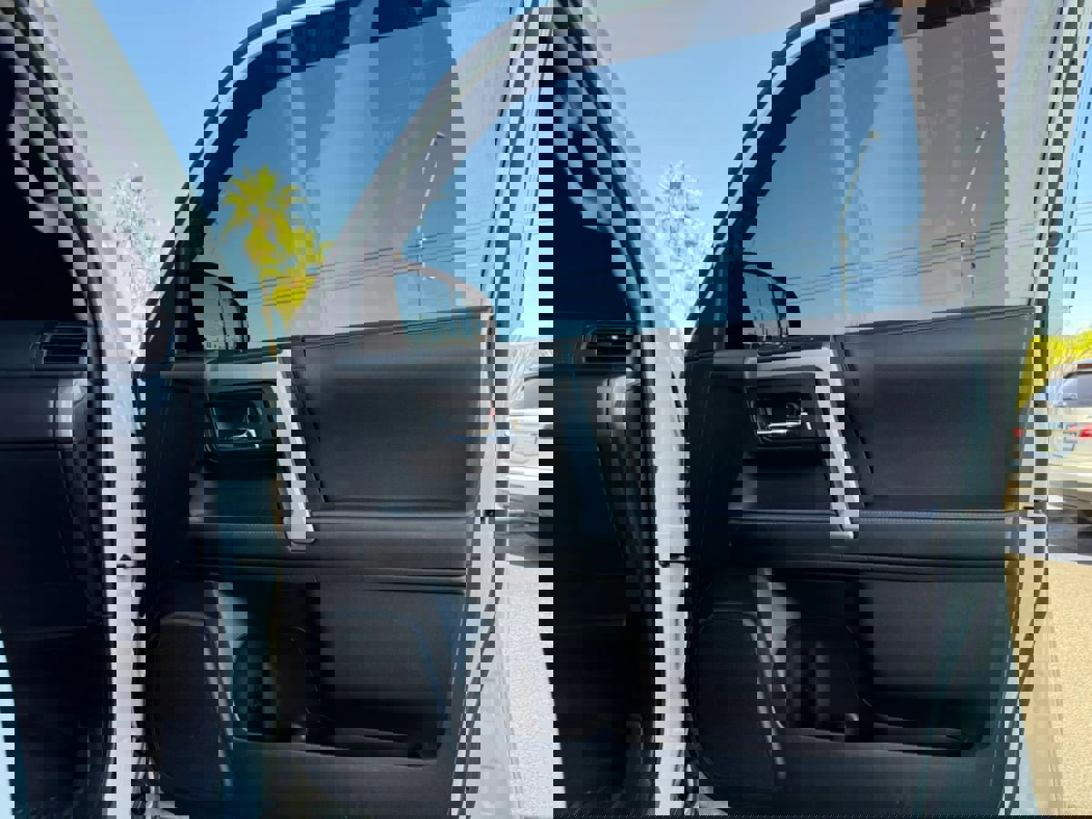 Used 2023 Toyota 4Runner SR5 Premium AWD/4WD image 37