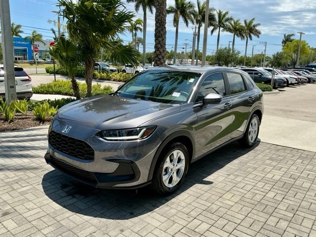 Certified 2024 Honda HR-V LX image 3