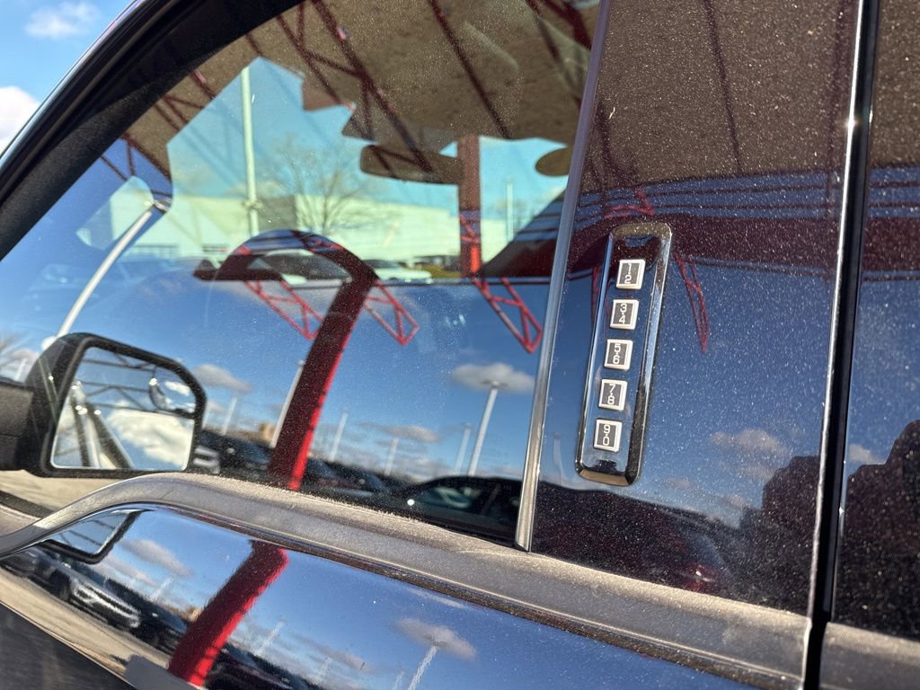 Used 2016 Ford F150 XLT w/ Equipment Group 302A Luxury image 10