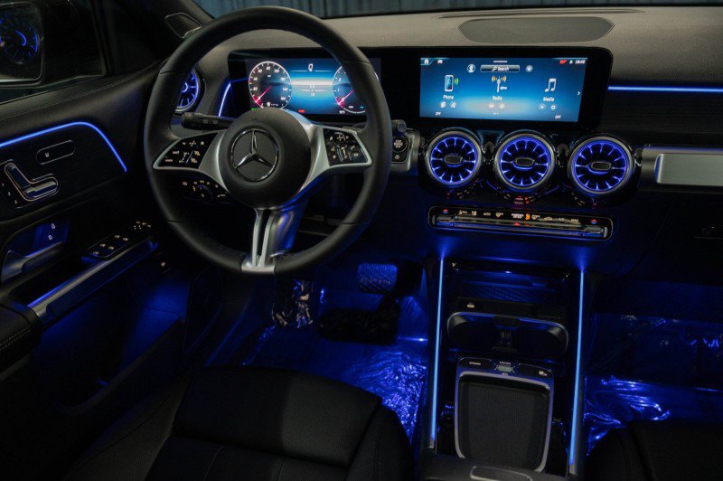 New 2026 Mercedes-Benz GLB 250 image 28