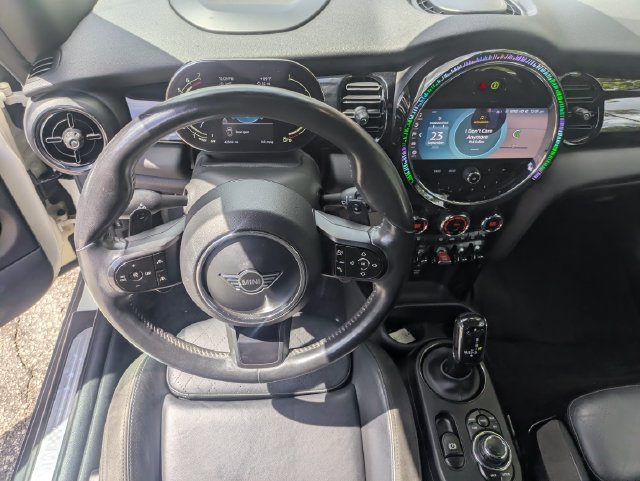 Used 2022 MINI Cooper S w/ Driver Assistance Package FWD image 14