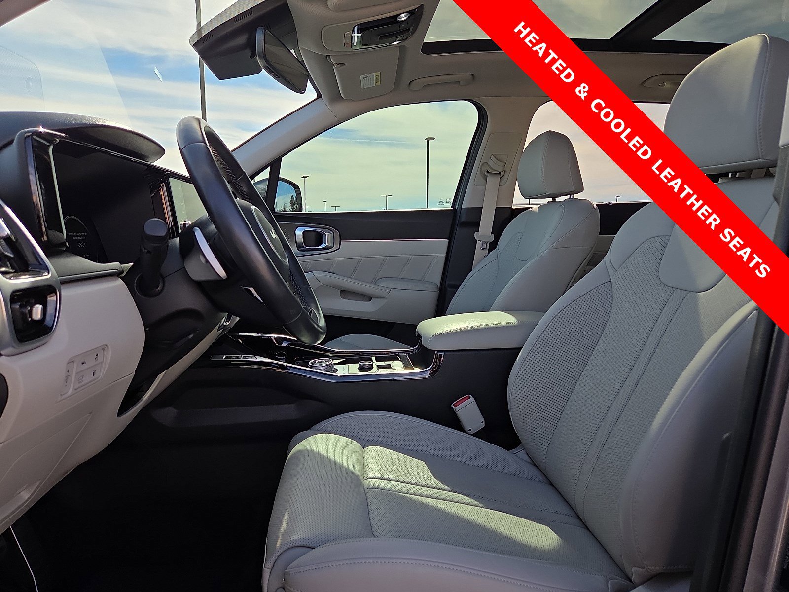 Used 2023 Kia Sorento SX Prestige image 16