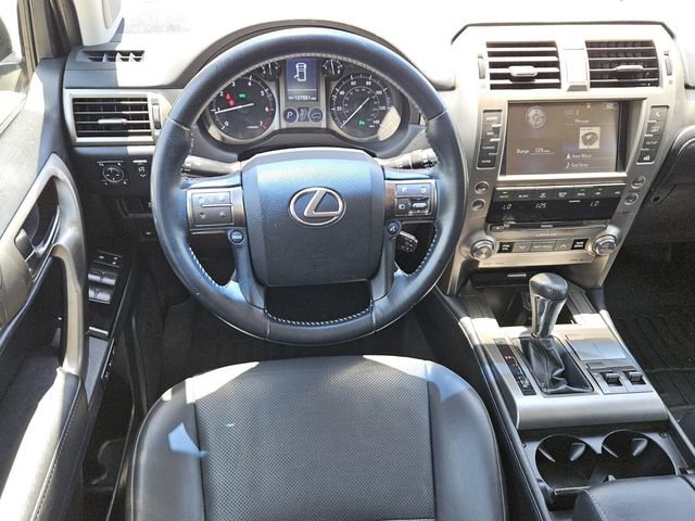 Used 2017 Lexus GX 460 w/ Navigation Package AWD/4WD image 5