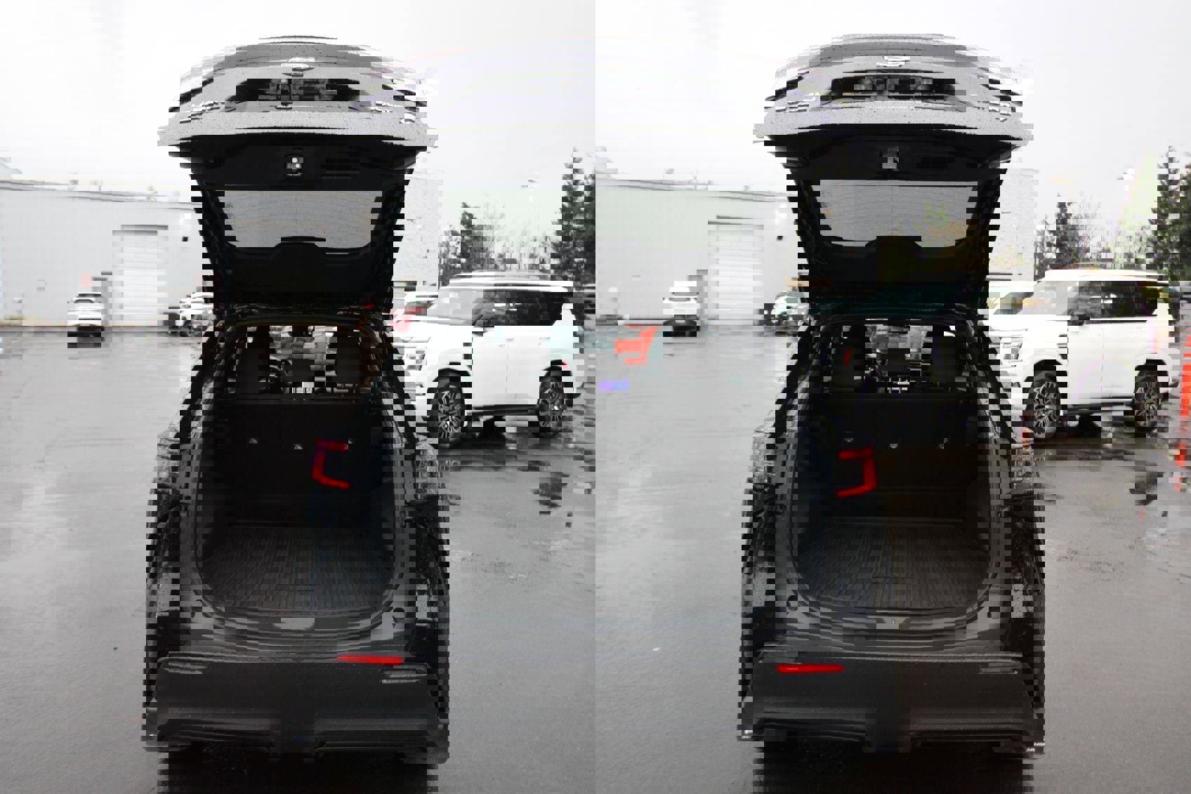 Used 2025 Subaru Solterra Premium w/ Premium Package image 29