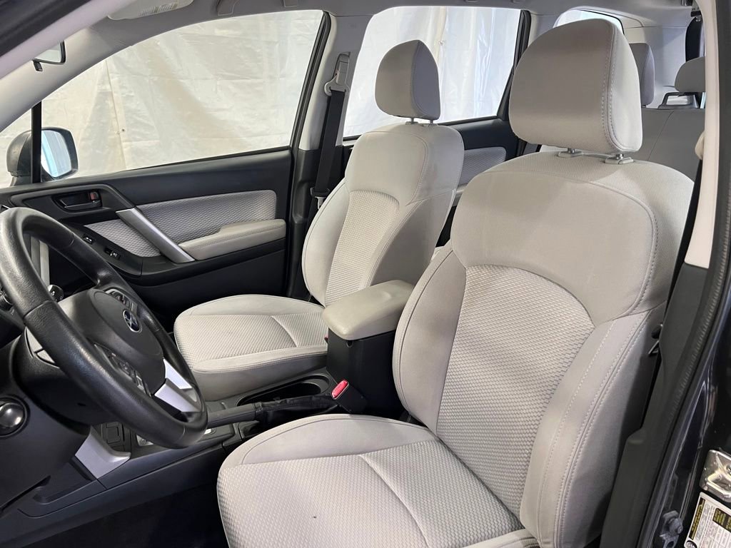 Used 2018 Subaru Forester 2.5i w/ Alloy Wheel Package image 15