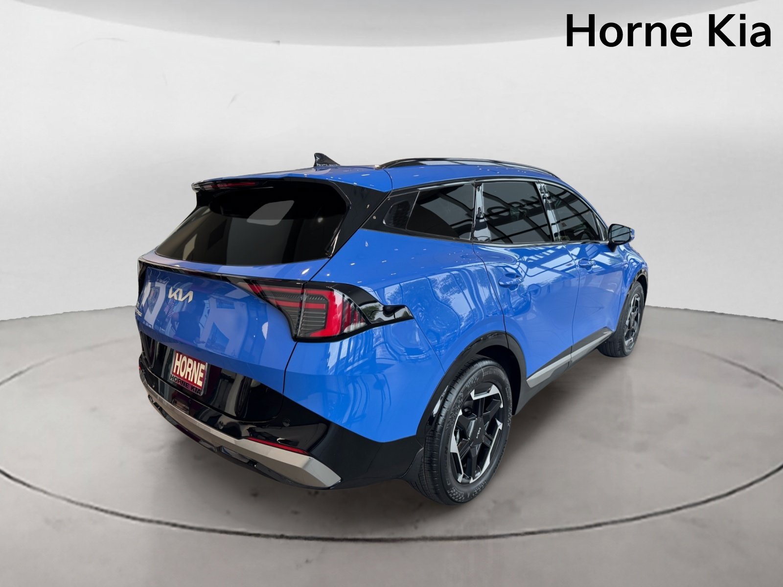 New 2026 Kia Sportage SX FWD image 4