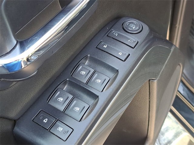 Used 2018 Chevrolet Silverado 1500 LT w/ All Star Edition image 19