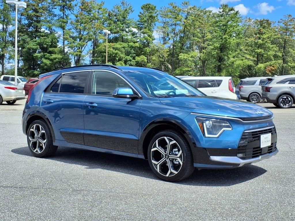 New 2025 Kia Niro EX Touring