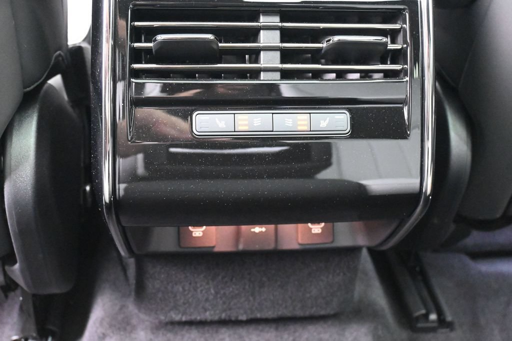 Used 2024 Land Rover Range Rover Sport Dynamic SE AWD/4WD image 22