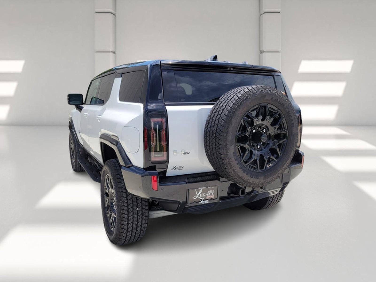 New 2025 GMC Hummer EV 2X image 5