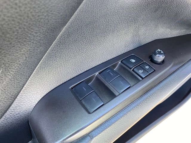 Used 2023 Toyota Camry SE image 15