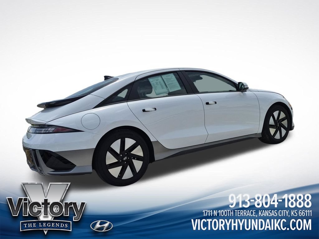Used 2025 Hyundai Ioniq 6 SE RWD image 5