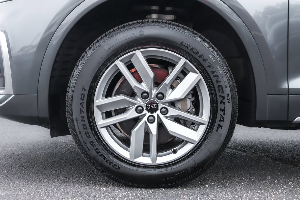 Used 2024 Audi Q5 2.0T Premium w/ Convenience Package AWD/4WD image 16