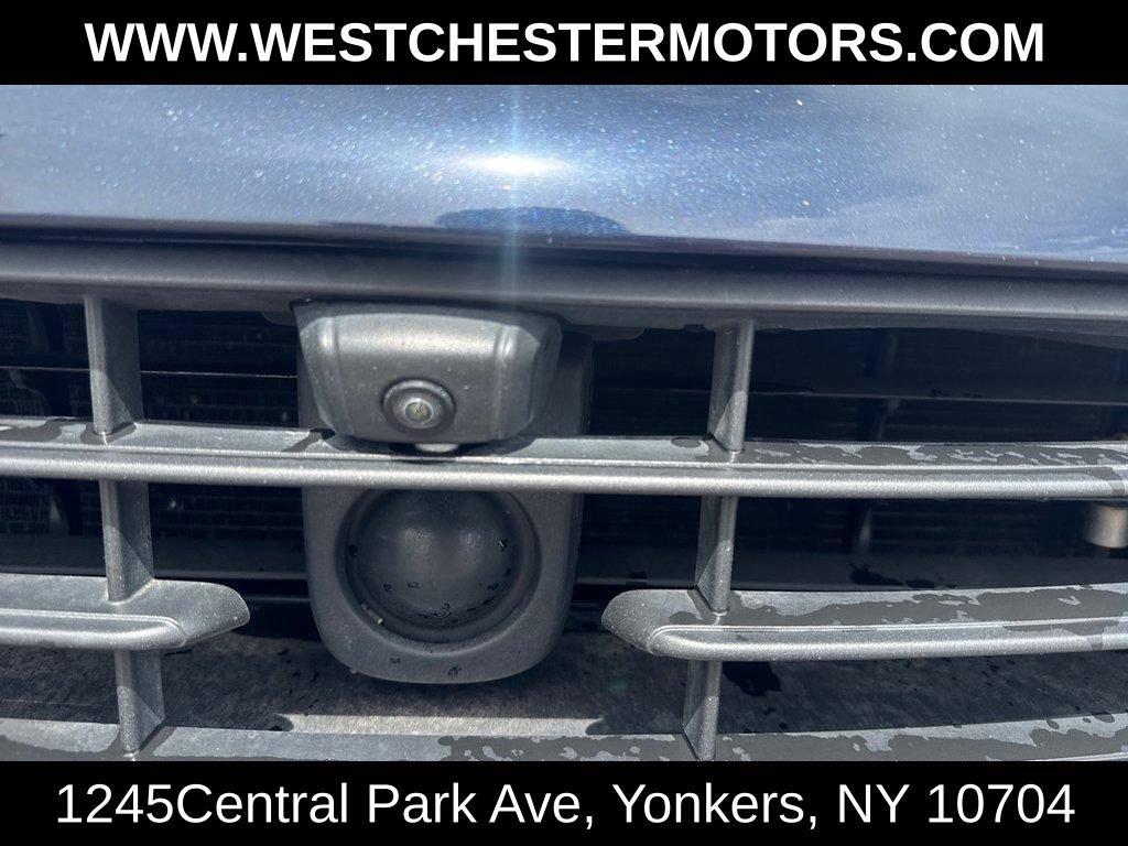 Used 2021 Porsche Macan S AWD/4WD image 9
