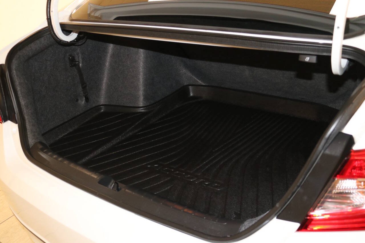 Used 2022 Honda Accord LX image 89